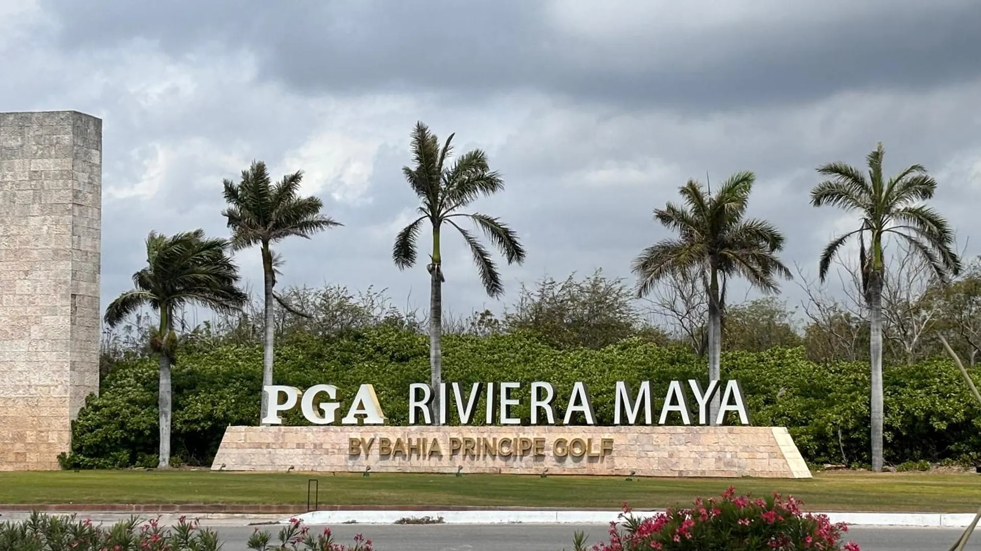 Golf & Beach Haven Tulum Mexico